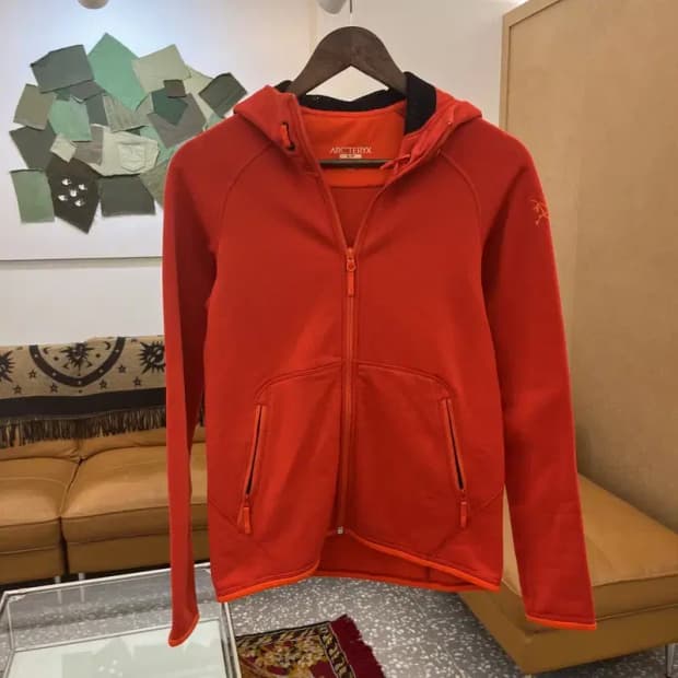 아크테릭스 우먼 기모 트랙탑 져지 집업 85 C05506