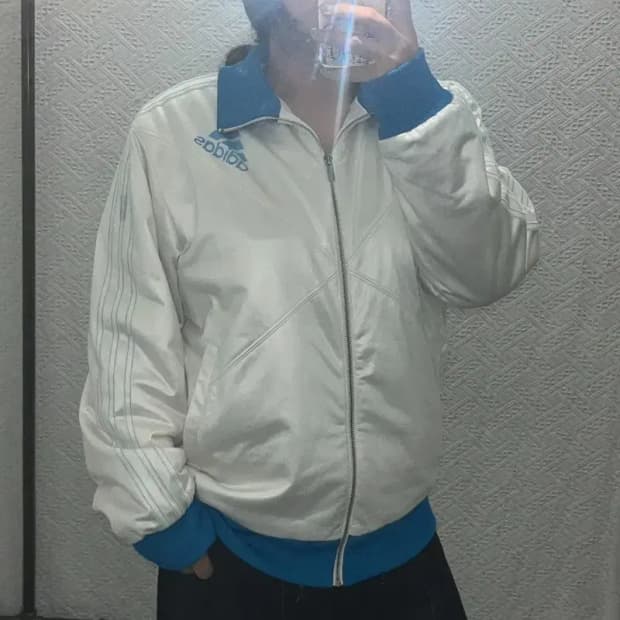 아디다스 리니어 지그재그 흰파 점퍼 105 C05892