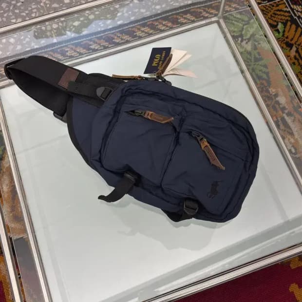 폴로 랄프로렌 멀티포켓 웨이스트백 짐색 C06047