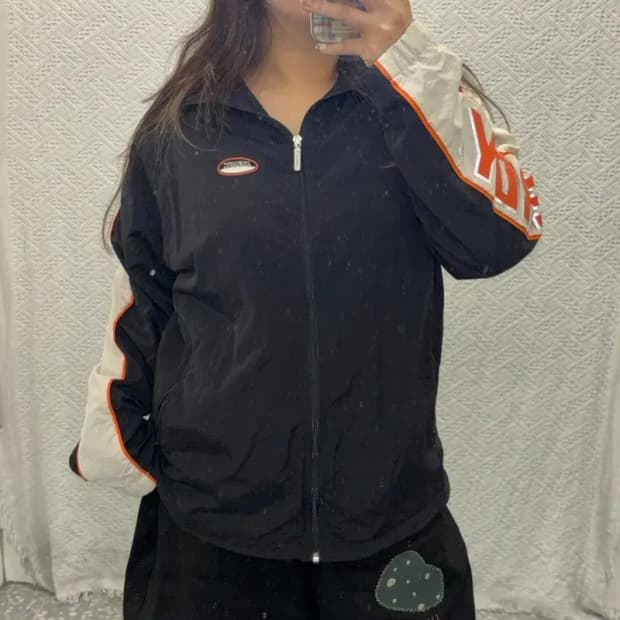 널디 올드스쿨 사이드로고 오버핏 바람막이 자켓 100 C06104