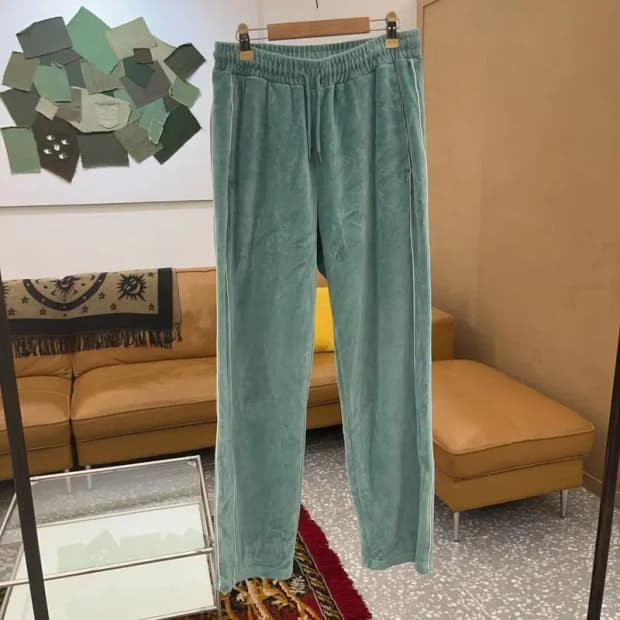 뉴에라 벨벳 조거 트랙팬츠 츄리닝바지 90 C06302