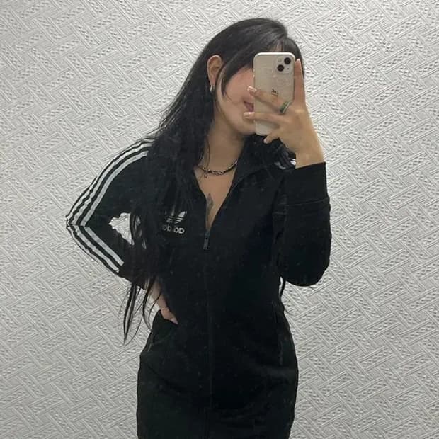 아디다스 유로파 슬림핏 트랙탑 져지 집업 미니 원피스 90 C06535