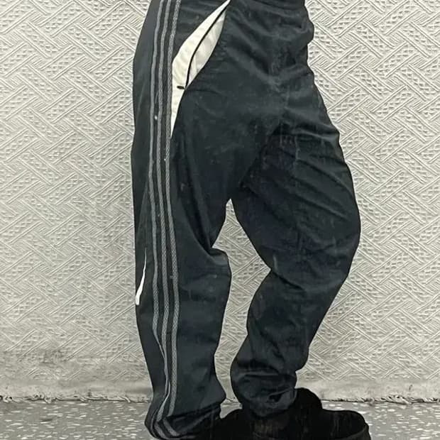 아디다스 올드스쿨 90's 차콜 배색 트랙 팬츠 95 C06670