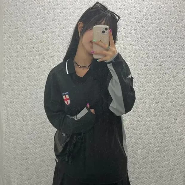 엄브로 블록코어 잉글래드 축구 카라 롱슬리브 105 C06799