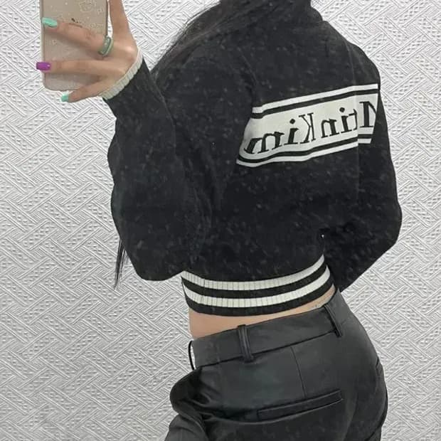 마똉킴 스트라이프 스펠포인트 크롭 여리 가디건 S C06865