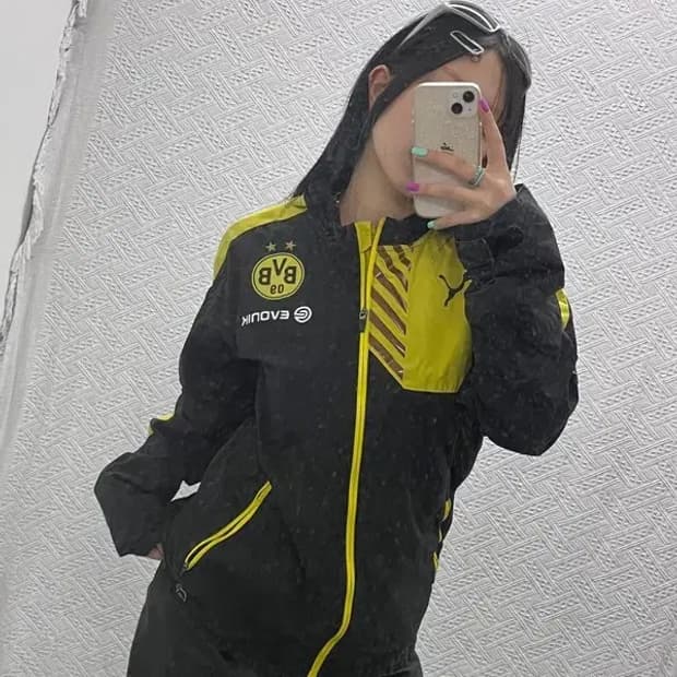 퓨마 올드스쿨 보루시아 도르트문트 바람막이 자켓 L C06847