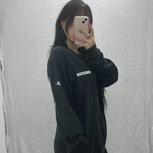 나이키 인터네셔널 올드스쿨 프린팅 롱슬리브 100 C07088