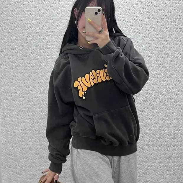 아크메드라비 캐주얼 레트로 키치 빅로고 후드티 1 C07402