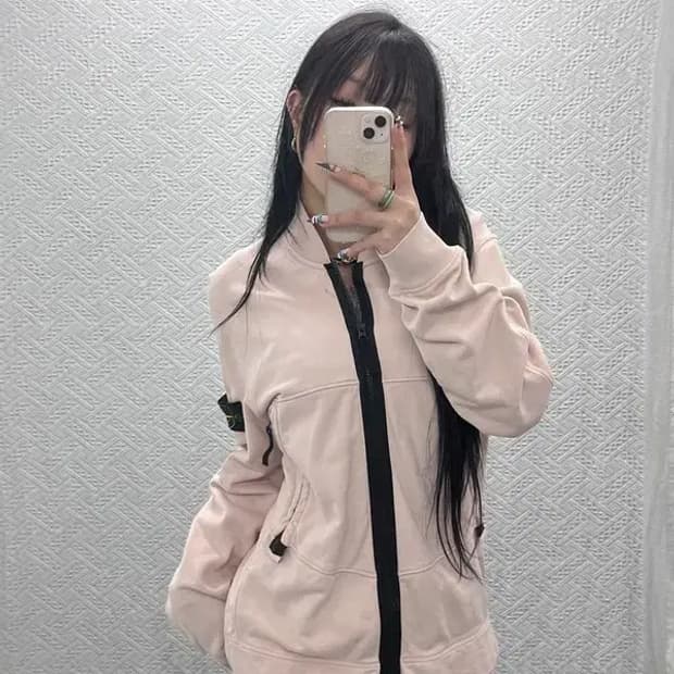 스톤 아일랜드 여리핏 멀티포켓 딸기우유 집업 자켓 95 C07616