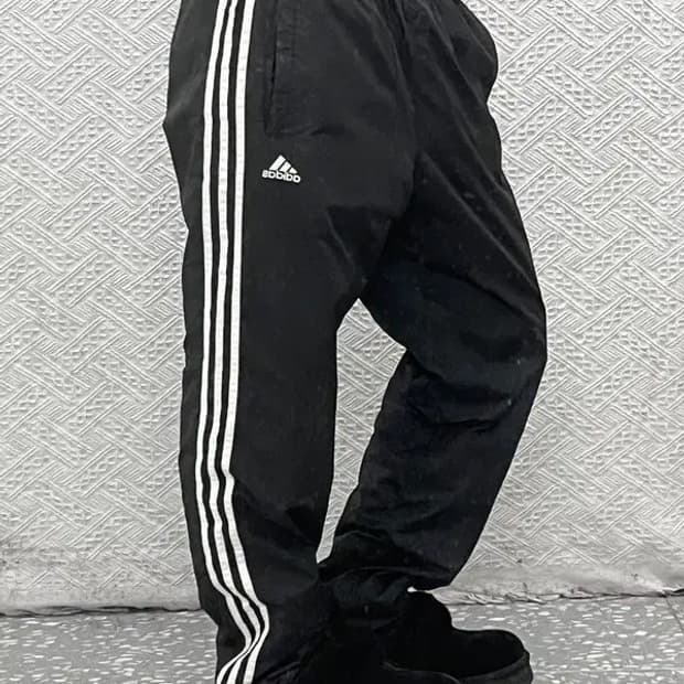 아디다스 빈티지 캐주얼 삼선 와이드 트랙팬츠 100 C07673