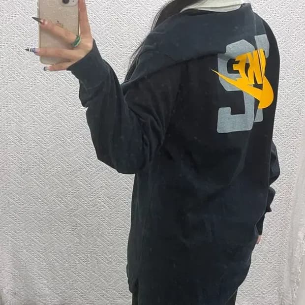 나이키 올드스쿨 레트로 럭비 카라 롱슬리브 L C07760