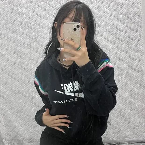 나이키 올드스쿨 레트로 오버핏 약기모 크롭 후드티 M C07779