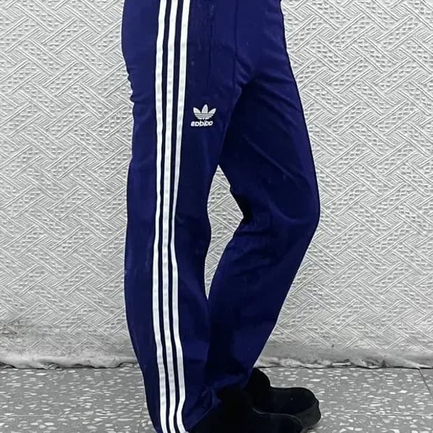 아디다스 Y2K 대장급 딥퍼플 삼선 트랙팬츠 XS C07795