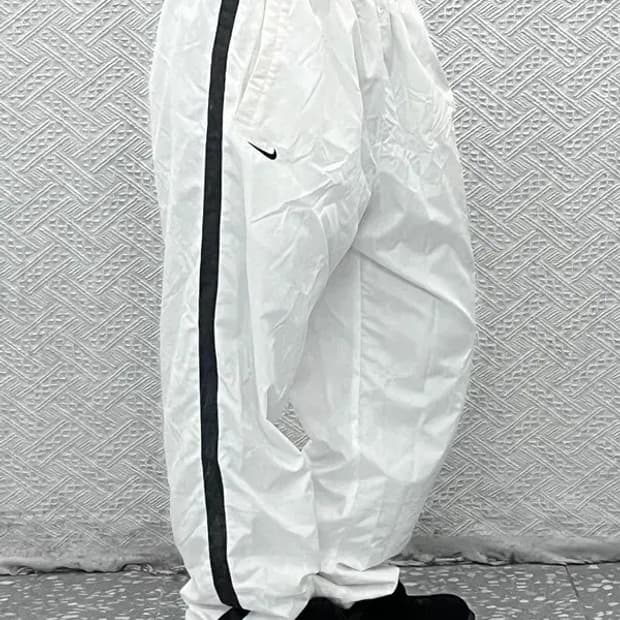 나이키 빈티지 00's 화이트 블랙 사이드라인 트랙팬츠 XL C07874