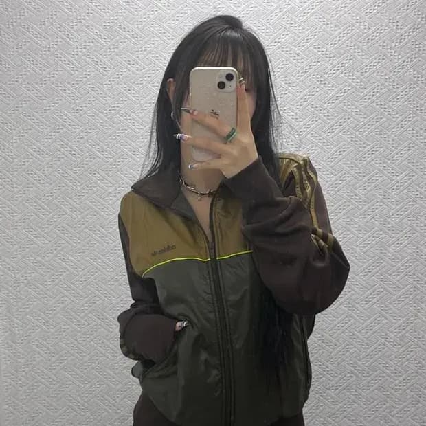 아디다스 Y2K 올드스쿨 팹믹스 카키초코 바람막이 자켓 95 C07879