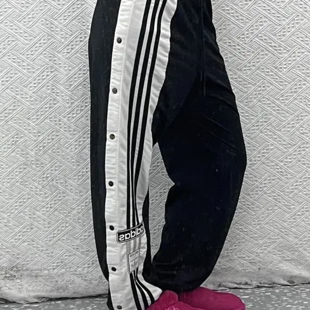 아디다스 아디브레이크 스포티 유니크 조거 트랙팬츠 S C07910