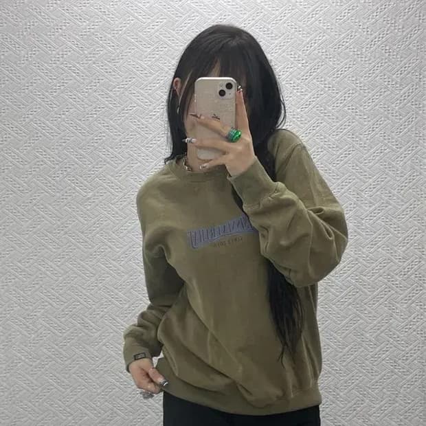 디스이즈네버댓 올드스쿨 유니크 로고 맨투맨 S C07942