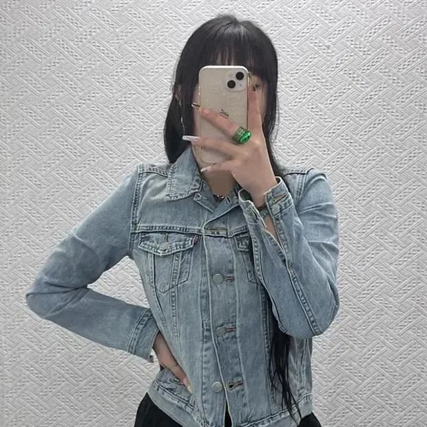 리바이스 빈티지무드 워싱 연청 데님자켓 90 C08056