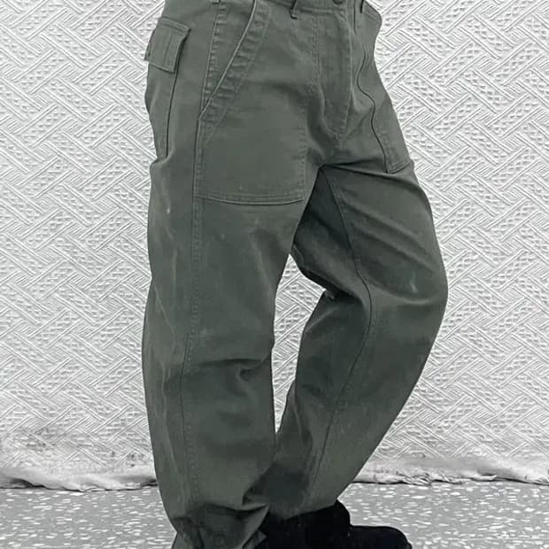 무신사스탠다드 캐주얼 비조 말차 딥카키 코튼팬츠 32인치 C08115