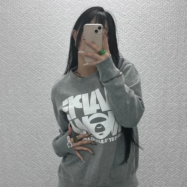 베이프 AAPE 빈티지 키치 빅로고 기모 맨투맨 L C08136