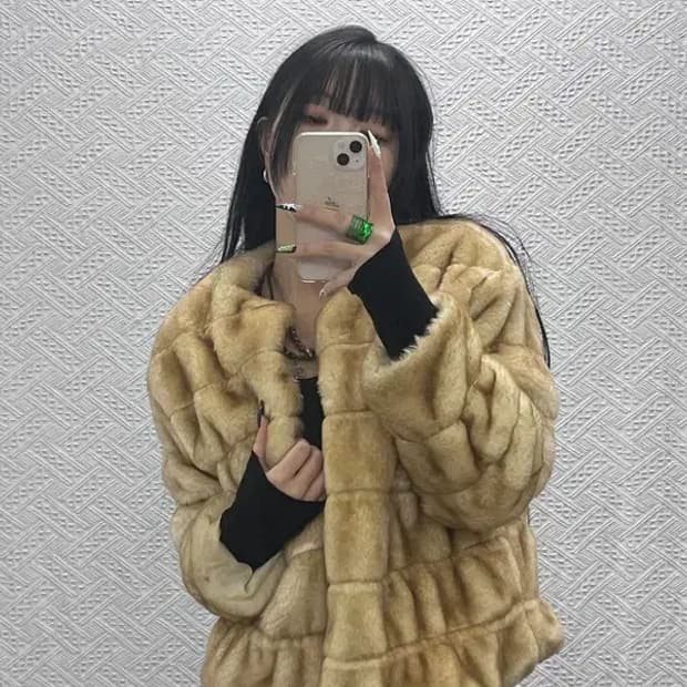 자라 스트릿 락시크 핀터감성 핫걸 퍼자켓 M C08608