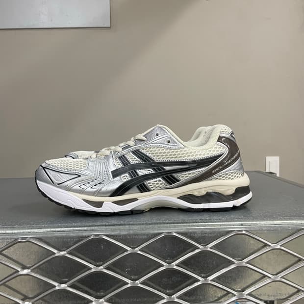 아식스 젤 카야노 14 270 (gr-4006)