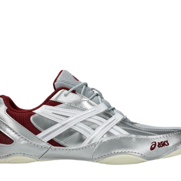 240 245 아식스 하이퍼싱크 그레이 퓨어 실버 새제품 판매