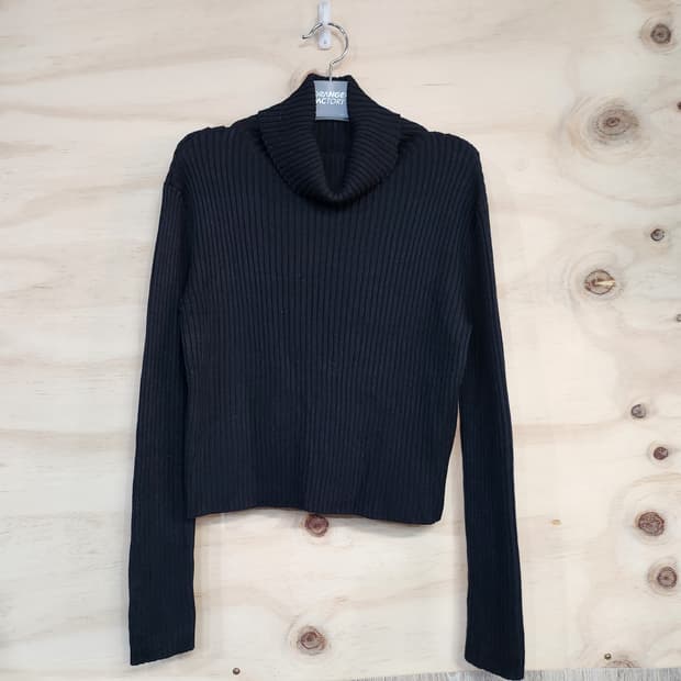 634) 여성 골지 폴라티