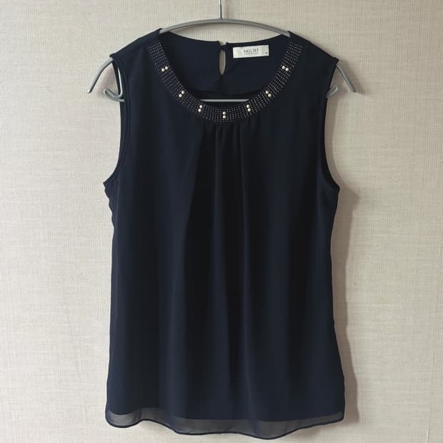 Vintage Beads Sleeveless Top