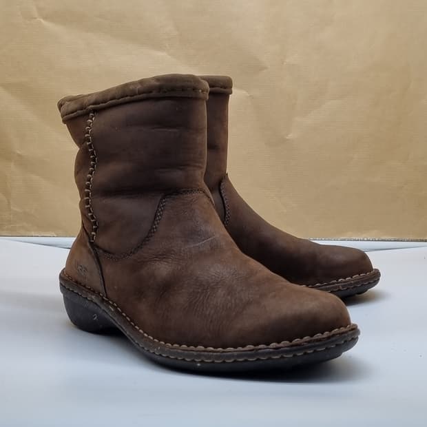UGG 어그 부츠220