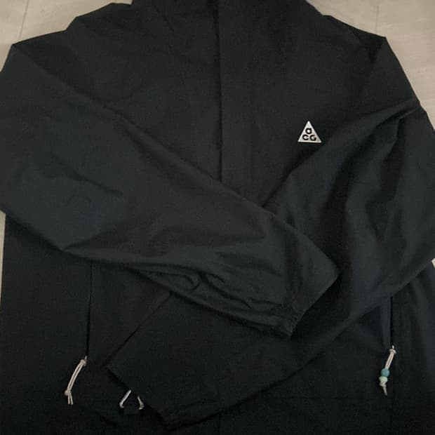 나이키 acg 바람막이 L