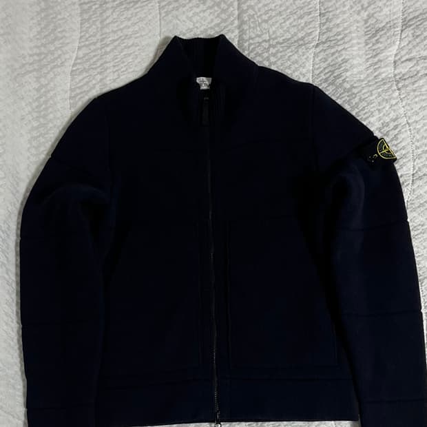 스톤아일랜드 니트 집업