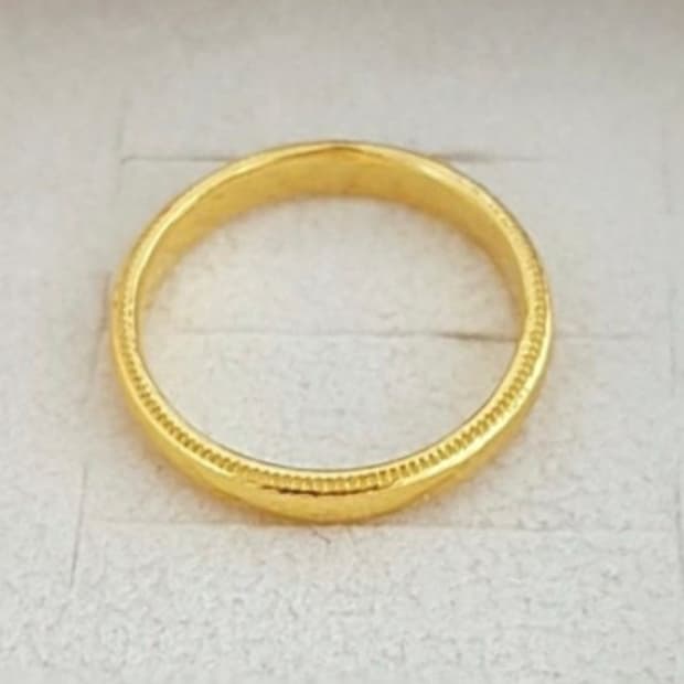 순금반지 입니다