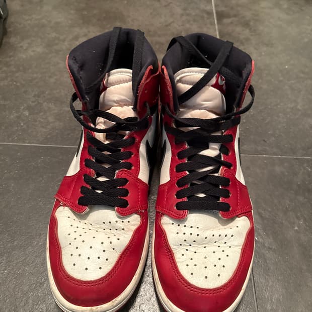 Jordan 1 Retro High OG Chicago 2022