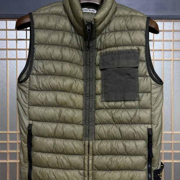 [L]스톤아일랜드 가먼트다이드 패딩베스트