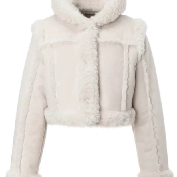 쓰리타임즈 베이비 후드 퍼 코트 아이보리