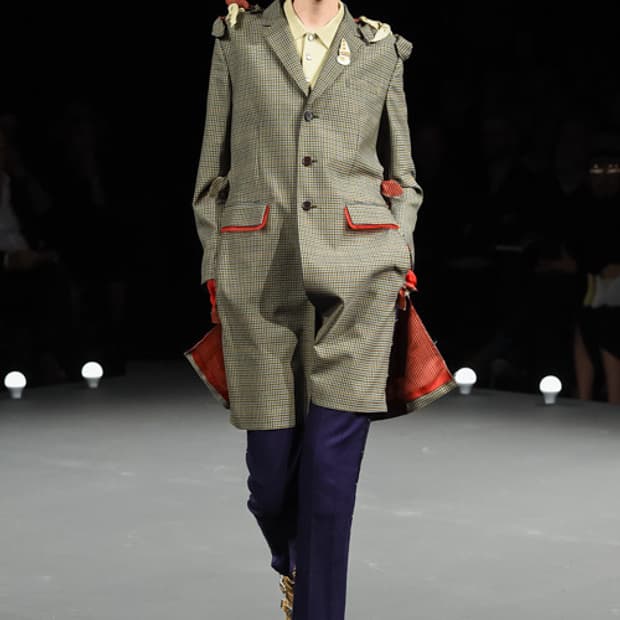 언더커버 런웨이 봄 자켓