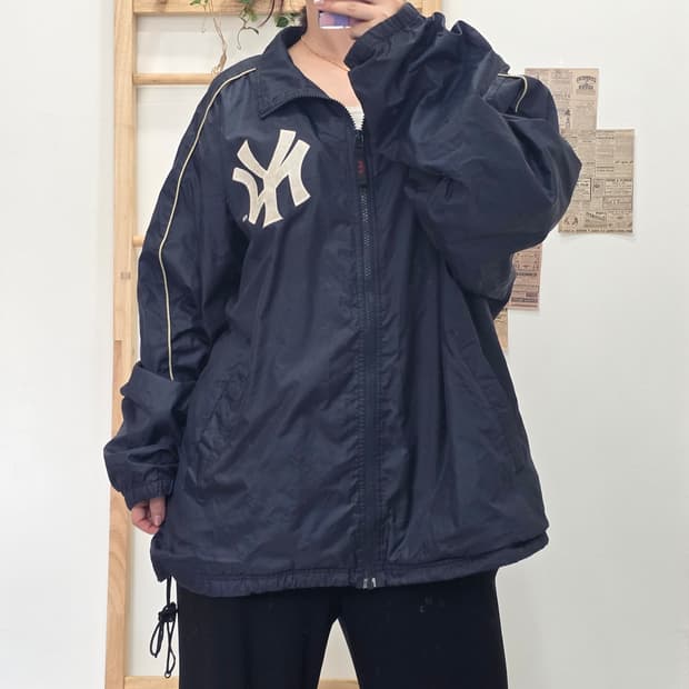 [프립]L/MLB 뉴욕 양키스 안감 바람막이