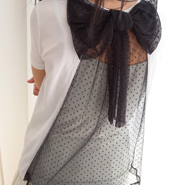 Ribbon lace top