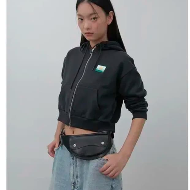 세이스라 후드집업 네이비
