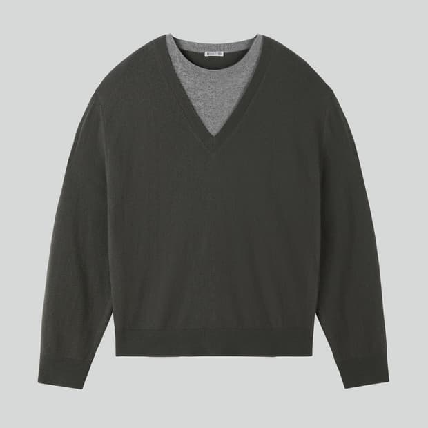 (M) 렉토 CONTRAST LAYERED V-NECK KNIT TOP