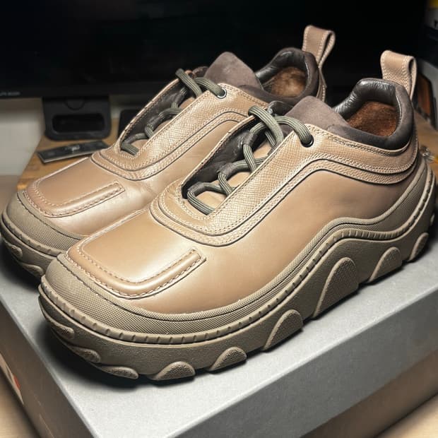 키코 코스타디노브 톤킨 레이스업 dune 43