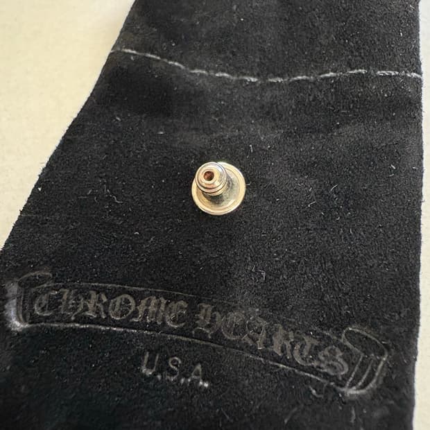 크롬하츠 귀걸이 캡