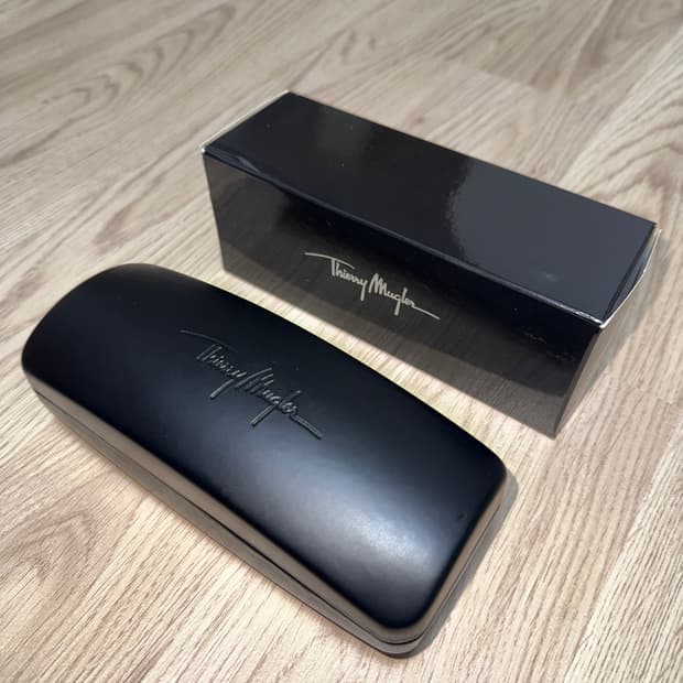 Mugler 뮈글러 긱시크 안경테