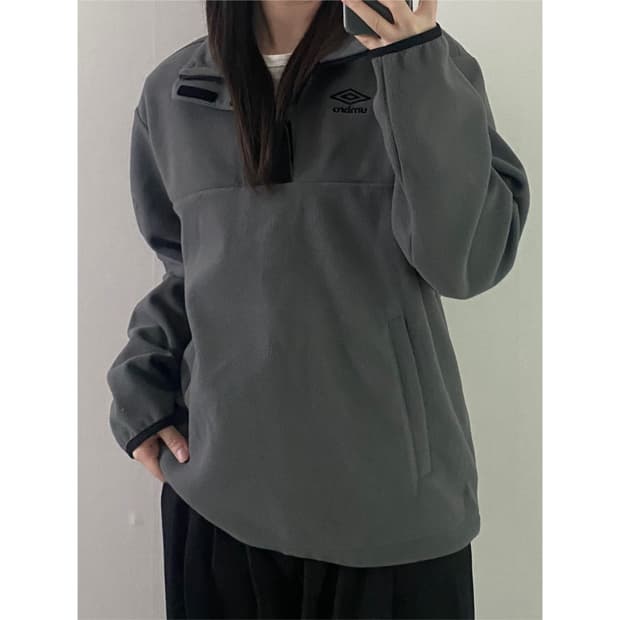 엄브로 아노락 후리스