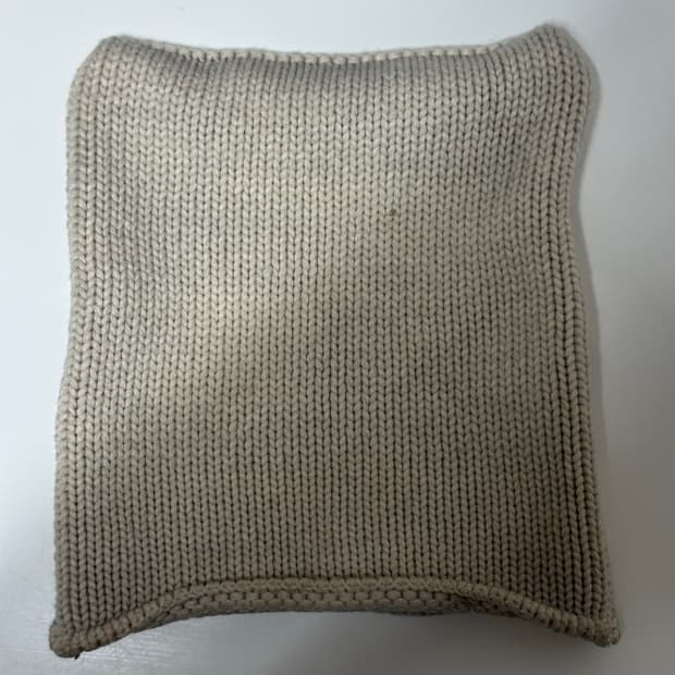 라벨언더컨스트럭션 니트 비니