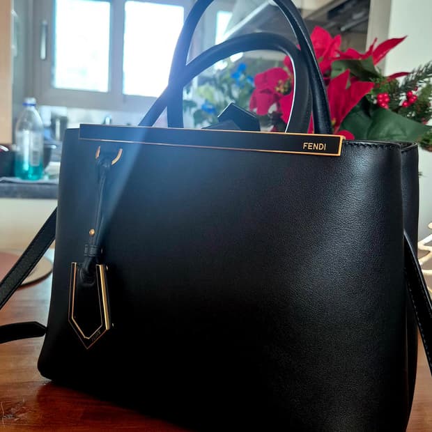 펜디 투쥬르 블랙 숄더백