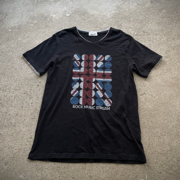 (T graphics)rock music sleeve t