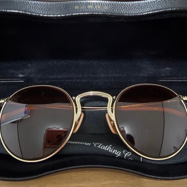 엣라코 디펜더 브라운 렌즈