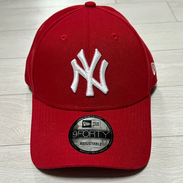 뉴에라 9FORTY 뉴욕 양키스 스칼렛 레드